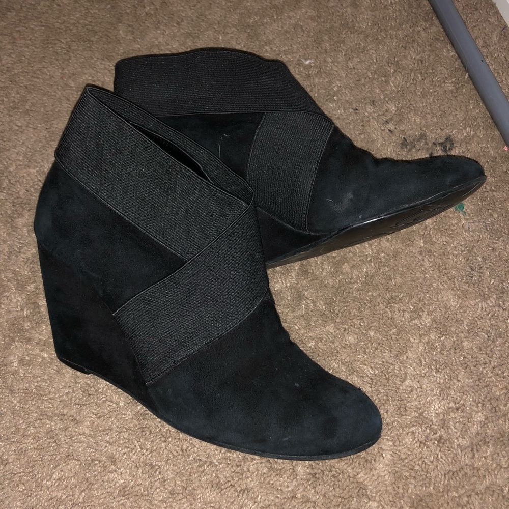 Boots - Picture 2 of 2